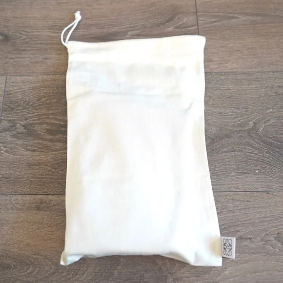 Loewe x Howl’s Moving Castle dice pocket - Picture 7 of 12